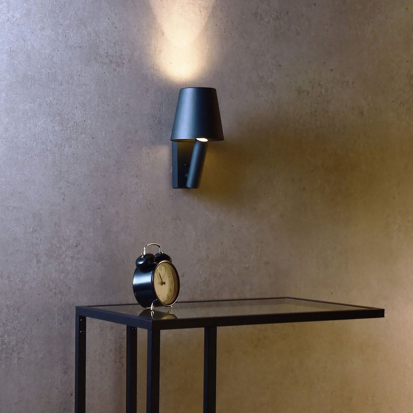 APPLIQUE LED